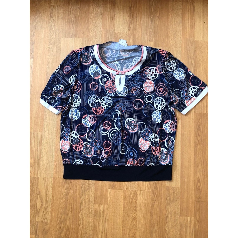 T-Shirt Women's Blue EUC Abstract Circle Print